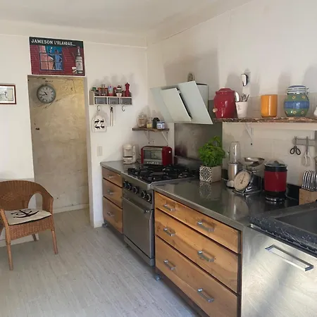 Charmante Maison De Village Avec Patio Fourques 10 Minutes A Pied D'arles *